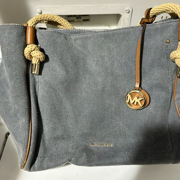 NWOT Michael Kors Nautical Isla Large Canvas / Burlap Tote - Picture 1 of 3